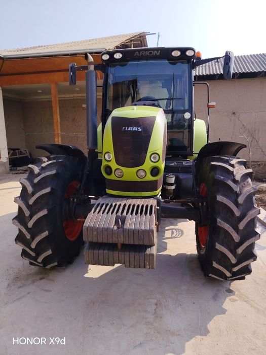 Traktor soz xolatta
