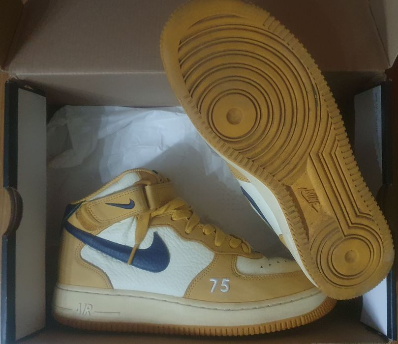 Air Force 1 Mid Paris