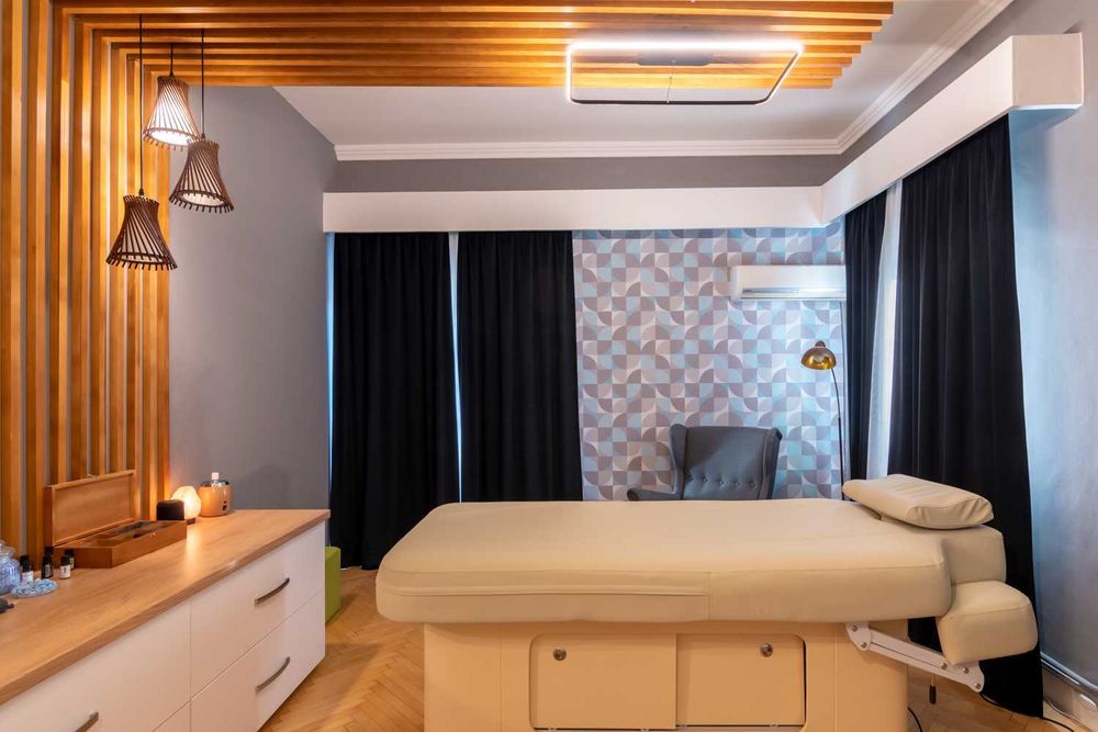 Pat profesional de masaj electric cu 4 motoare | Ideal pentru salon, spa sau cabinet