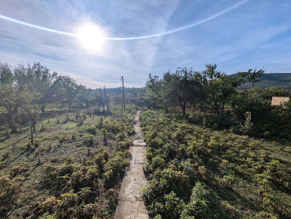 Продава се Къща в Търговище, Вилна зона - 2177 кв.м за 15 €/кв.м - Снимка #2