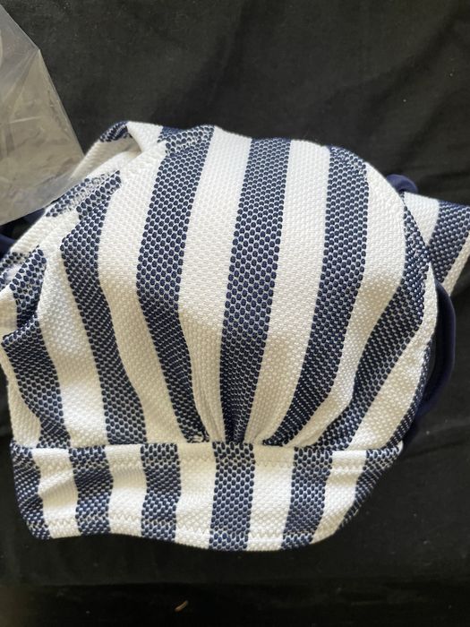 Costum de baie nou cu dungi Marimea S/36