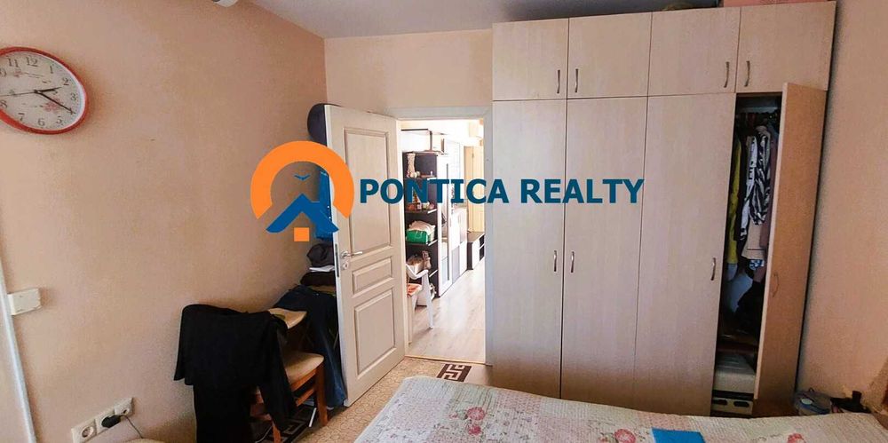 Двустаен апартамент в центъра на стария град Поморие