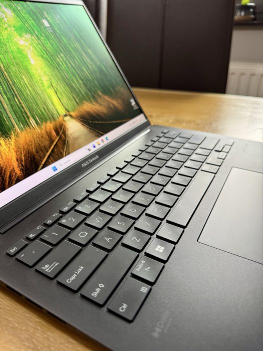 asus zenbook 14 second hand si noi de vanzare • Anunturi • OLX.ro