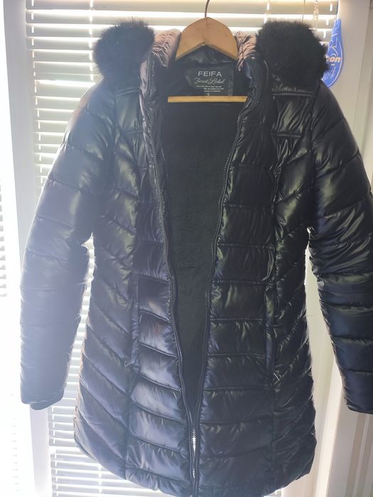 Дамско черно яке