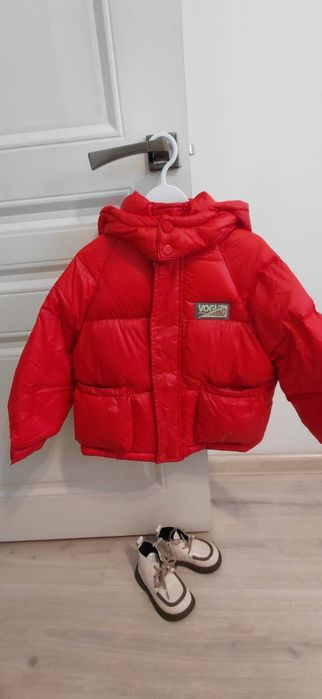 Куртка осенний красный