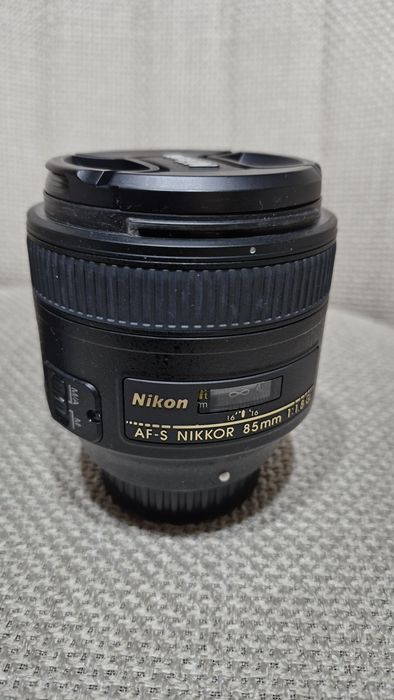 Обектив Nikkor 85 f 1.8G