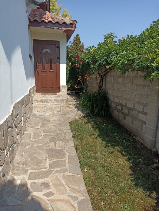 Продава се Къща в с. Калиманци, Област Варна - 192 кв.м за 834 €/кв.м - Снимка #2