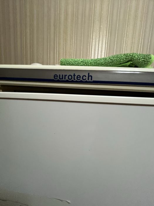 Холодильник eurotech