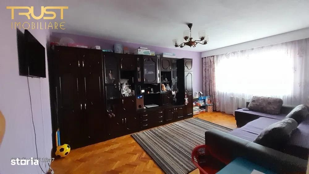 2 Camere l 52 MP l Str. Fabricii de Zahar — fotografia 1