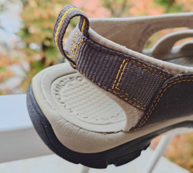 НОВИ сандали KEEN