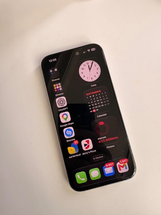 Vand iphone 15 Pro impecabil