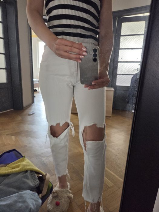 Бели дънки Zara, размер EUR 38