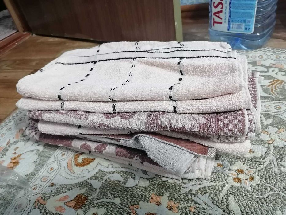 полотенце для рук, қол сүлгісі, майлық, орамал