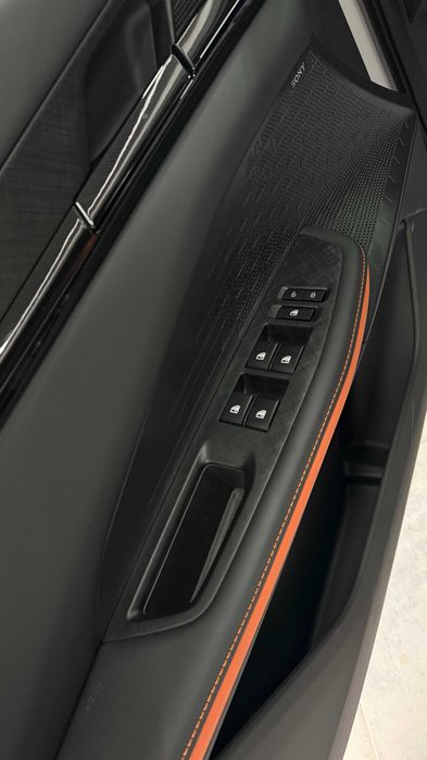 Лифтбек Changan Uni-V