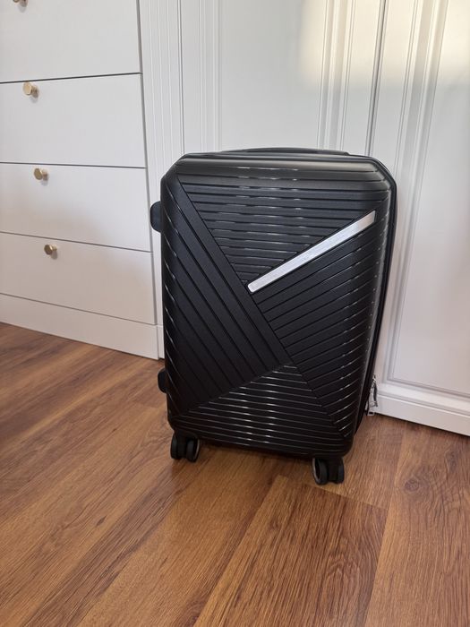 Чемодан из полипропилена