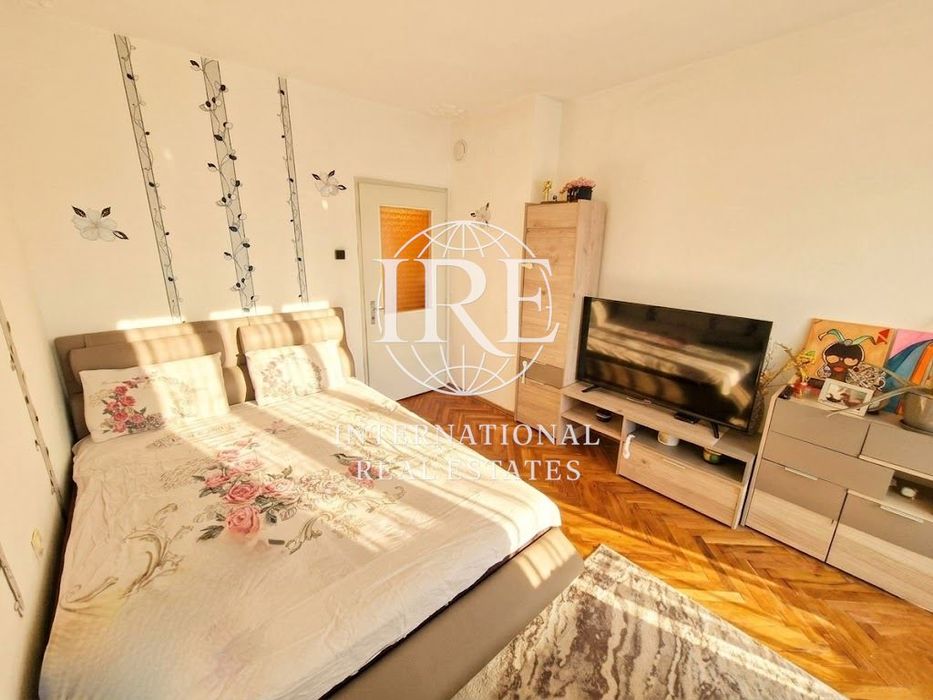 Многостаен в Добрич-Добротица - Варненска    135 m2  - 102258 euro