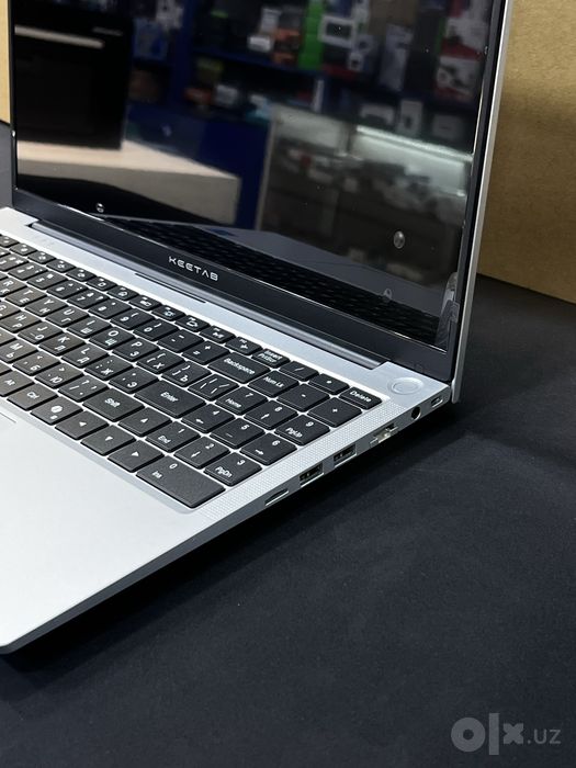 Noutbook Keetab i3-1215U DDR4 8GB SSD 256GB 15’6 FHD IPS