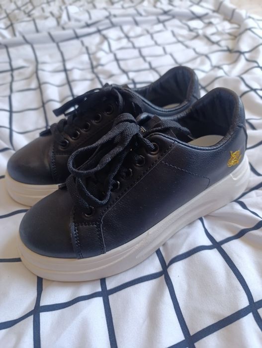 Спортни дамски обувки