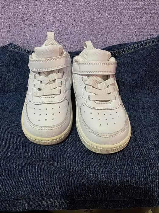 Adidași copii in stare buna