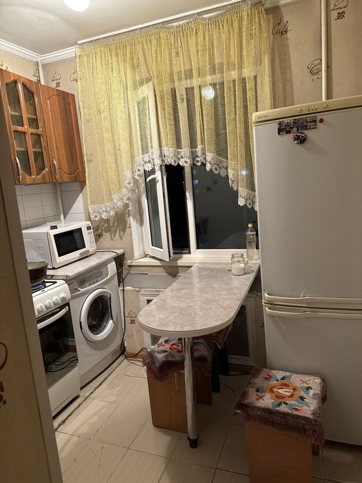 Подселение 1 девушка