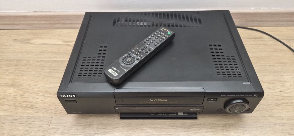 Vand    VHS  Sony