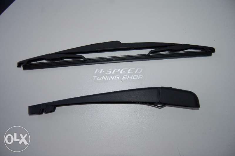 Задна чистачка с рамо за Ауди,Пежо,Опел,Дачия,Рено,Алфа ромео и други