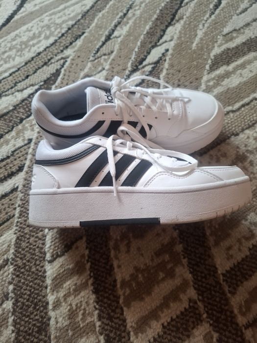 Adidas Hoops 3.0 Bold