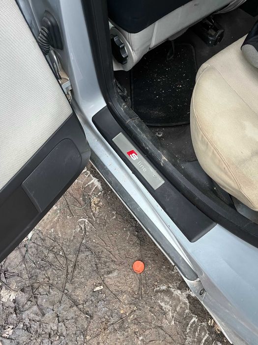 Ауди а4 б6 на части