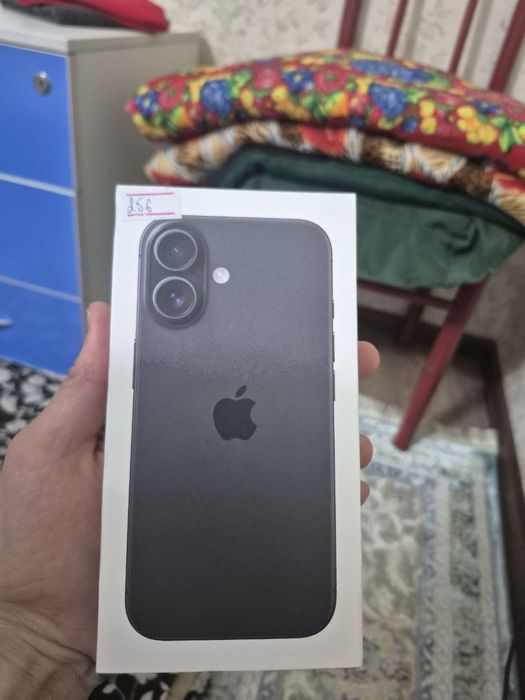Продам Айфон 16 256GB