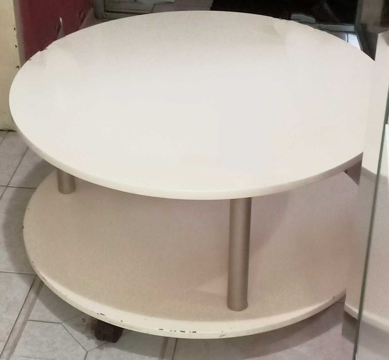 Перфектна Трапезна разтегателна маса гланцирана