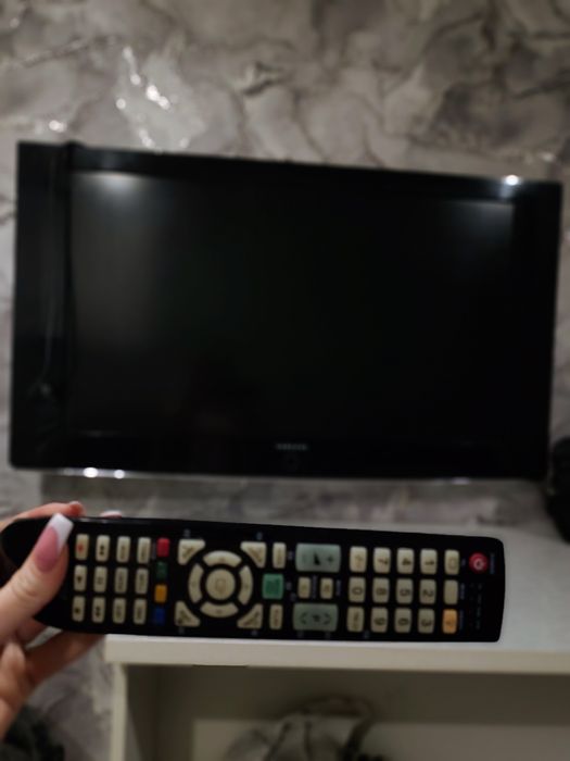 Продам телевизор