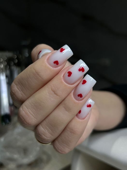 Онлайн курс «Мастер Маникюра с нуля»