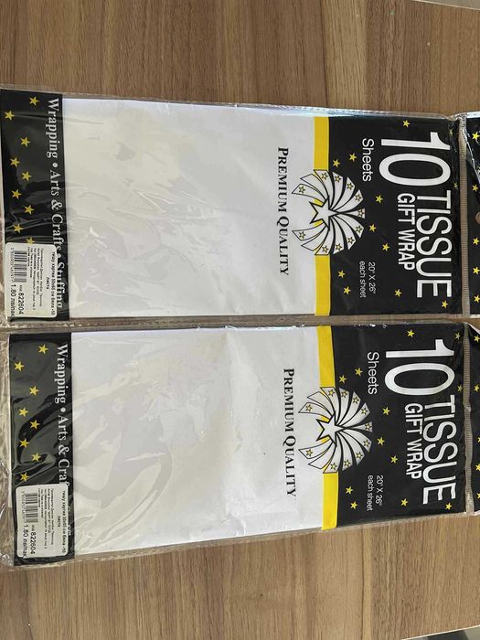 Материали за епоксидна смола,сушени цветя,глина,книгоразделители и тн.