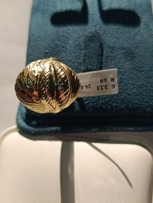 Золотое кольцо, Турецкая изделия проба 585, вес 3,13 гр размер 19