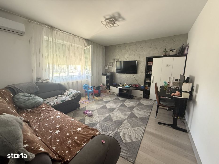 Apartament cu 2 camere, decomandat, 55 mp utili, parter - Giroc, Zone