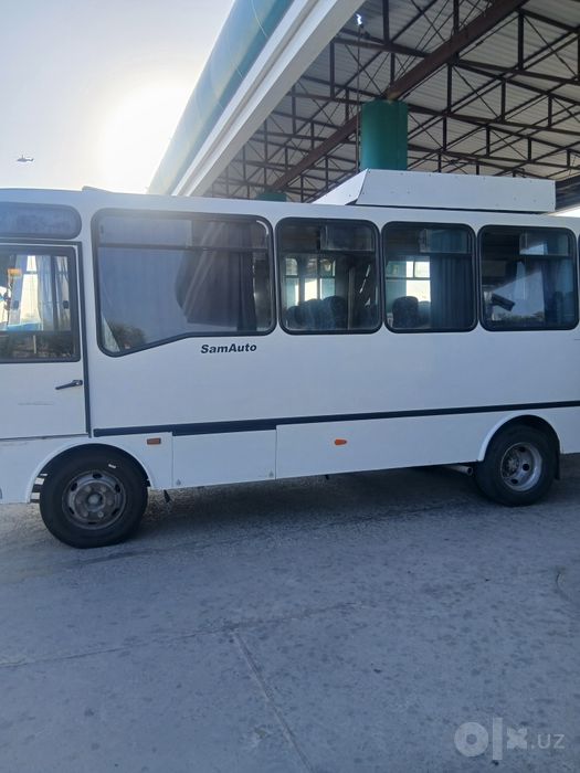ISUZU автобус сотилади