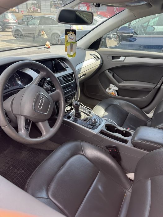AUDI A4 Avant 2010 — imagine 3