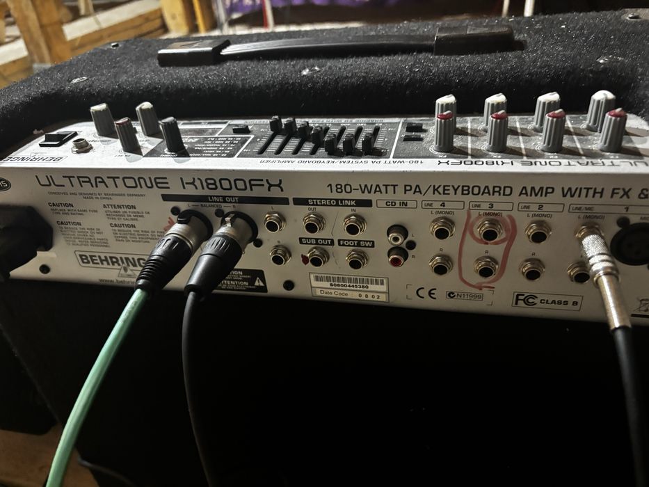 Behringer k1800fx