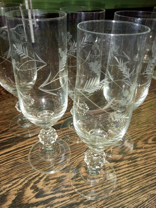 Комплект високи кристални ръчно гравирани чаши за шампанско/ за уиски