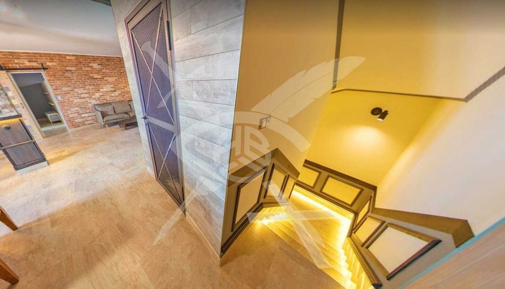 Тристаен - Несебър