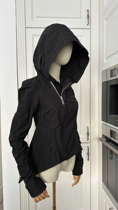 Jachetă asimetrică cu glugă • Vagabond • Made by Society • XS /34