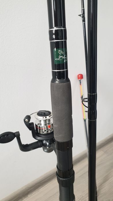 Въдица фидер три части 4.5м комплект с макара 3 лагера