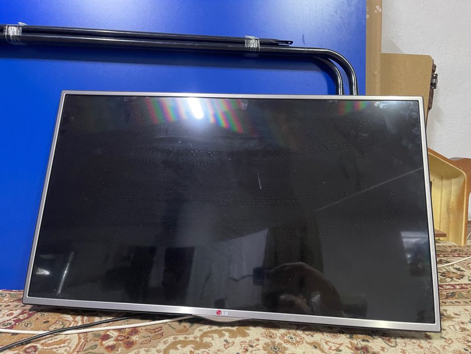 Продам телевизор