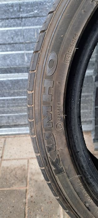 Продам одну шину 17 размер