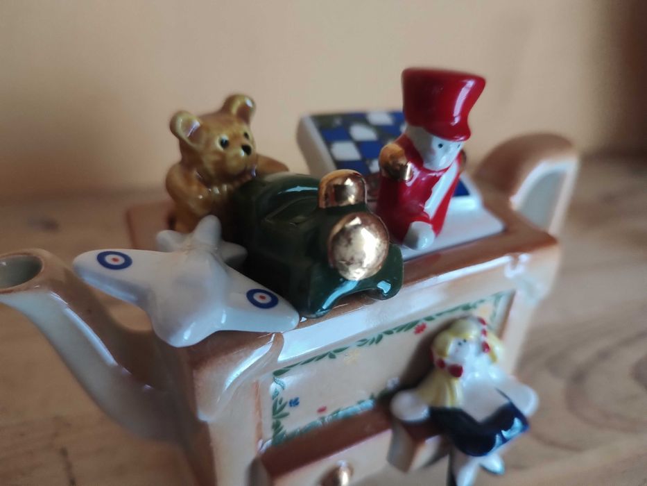 Колекционерски чайници на Paul Cardew, Swineside -нови 04.03.26