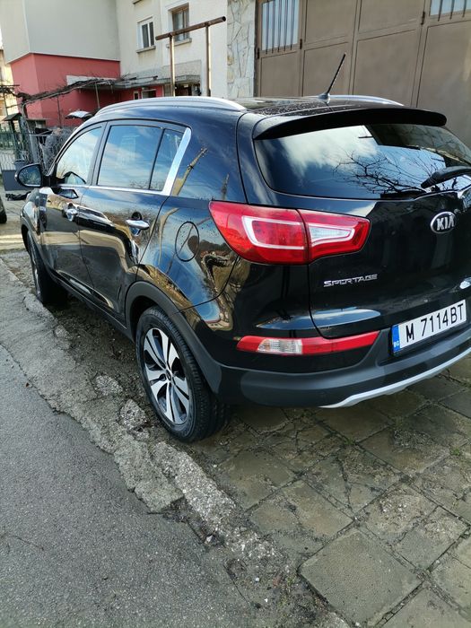 Kia 4x4 .дизел нови гими