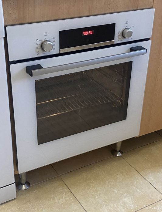 Продам духовой шкаф bosch