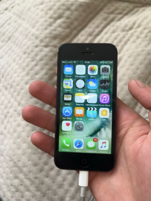 Продается Айфон 5s