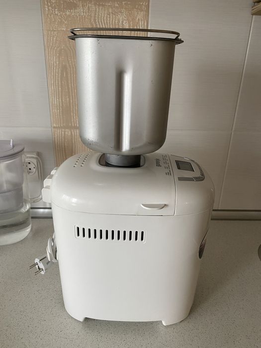 Masina de copt paine GORENJE, 15 programe, 550W, alb