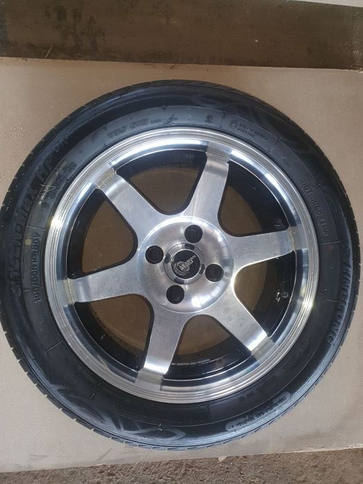 Продам диски с шинами